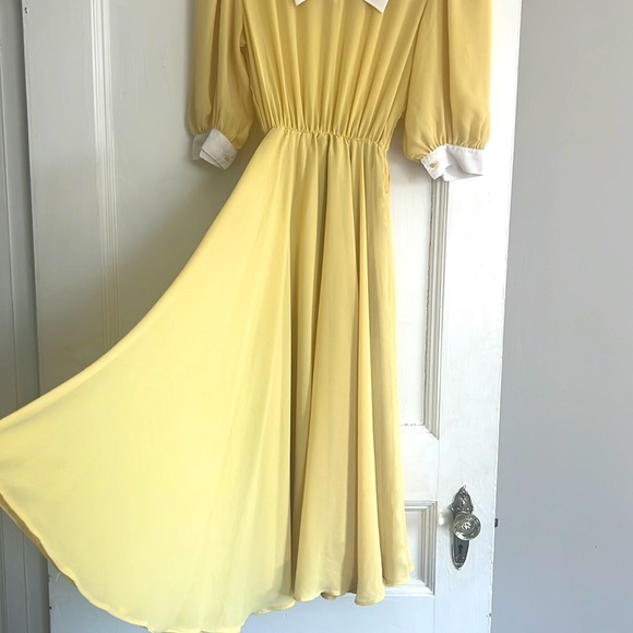 Marc Jacob’s-esque vintage butter yellow midi A-line dress with large collar - Picture 3 of 5